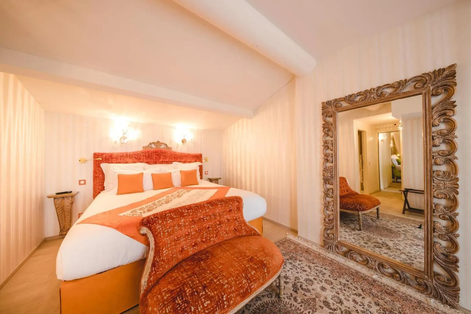 Le Palais D'Aglae, Hotel De Charme Gordes